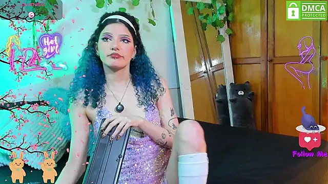 Bluedarkelf888 online show from April 2026 10:51:01 PM