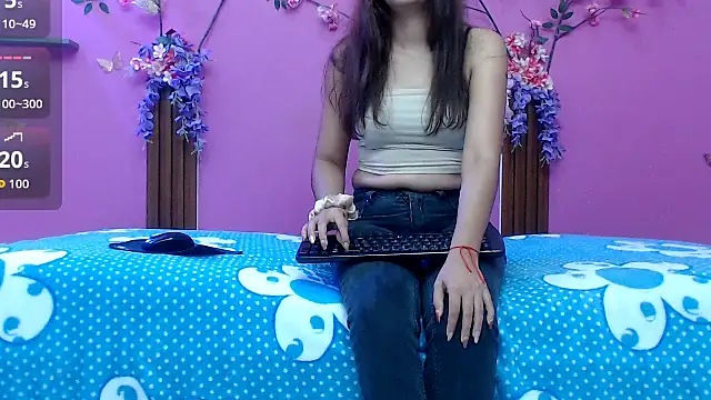 skinnybarbie022 online show from July 2026 01:34:01 AM