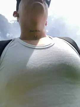 Kurtxxx22 online show from February 2026 06:03:01 PM