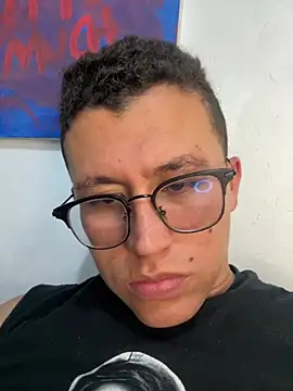 Kurtxxx22 online show from May 2026 02:06:01 AM