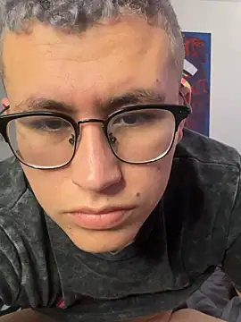 Kurtxxx22 online show from July 2026 06:59:02 PM