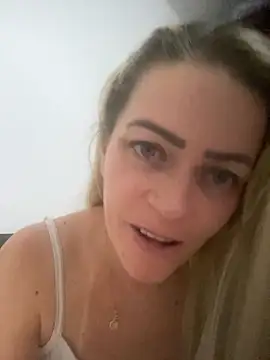 Alerquinasc online show from November 2025 08:50:01 AM