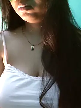 Snapshot of yoursexy_rumi chatting on February 2026 06:33:02 PM yoursexy rumi online show from February 2026 06:33:02 PM