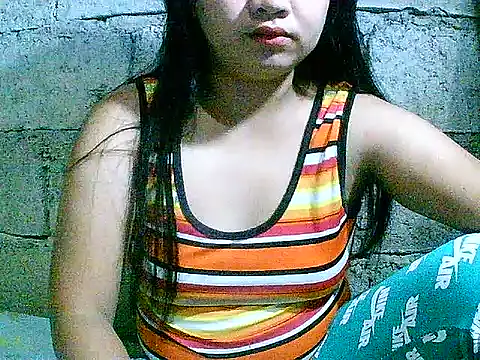 Snapshot of hotmom_pinay chatting on October 2025 08:57:02 AM hotmom pinay online show from October 2025 08:57:02 AM
