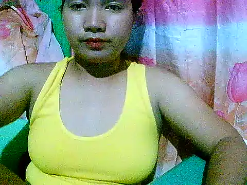 Snapshot of hotmom_pinay chatting on October 2025 12:17:02 PM hotmom pinay online show from October 2025 12:17:02 PM