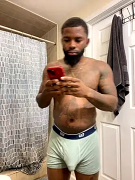 Snapshot of StandOnthatboy chatting on September 2025 11:33:01 AM StandOnthatboy online show from September 2025 11:33:01 AM