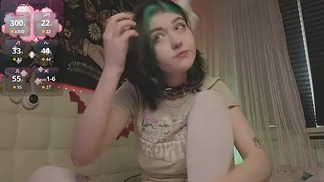 Miko Meow online show from October 2025 06:53:02 AM