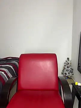 Alex mojica online show from February 2026 06:07:01 AM