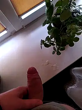 Mumuska online show from October 2025 02:07:01 PM