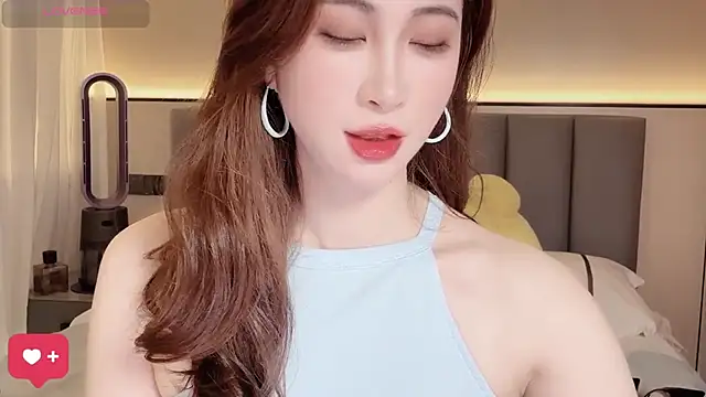 wuyueaini online show from April 2026 06:25:02 AM