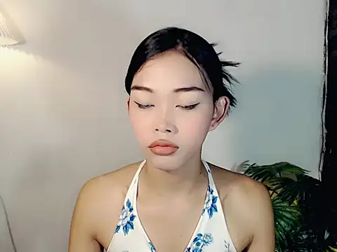 holyakiesha online show from October 2025 12:33:02 AM