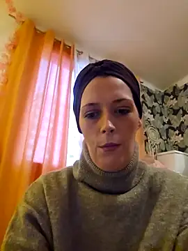 Mila Luciphya online show from February 2026 05:10:02 PM