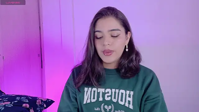 Snapshot of lizzywindsor chatting on March 2026 12:45:02 PM lizzywindsor online show from March 2026 12:45:02 PM