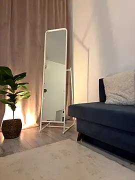 Sandra Jo online show from November 2025 08:27:01 AM