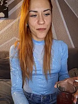 SlimBellaa online show from February 2026 09:44:01 PM