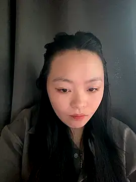 Snapshot of Julia-Elsa chatting on September 2025 06:01:02 AM Julia-Elsa online show from September 2025 06:01:02 AM