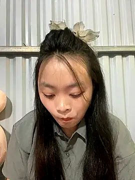 Snapshot of Julia-Elsa chatting on September 2025 03:41:02 AM Julia-Elsa online show from September 2025 03:41:02 AM
