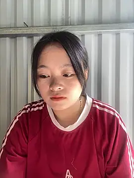 Julia-Elsa online show from October 2025 07:20:02 AM