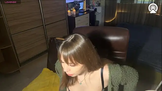 xxx sandra  online show from December 2025 12:01:01 PM