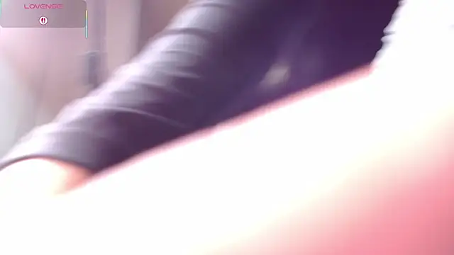 Lina Montclair online show from November 2025 07:35:01 PM