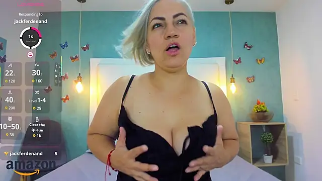 Snapshot of Heidy_milf chatting on September 2025 07:47:01 PM Heidy milf online show from September 2025 07:47:01 PM