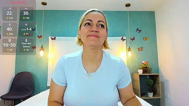 Snapshot of Heidy_milf chatting on October 2025 08:33:01 PM Heidy milf online show from October 2025 08:33:01 PM