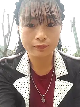 Sunyinn online show from October 2025 02:56:01 AM