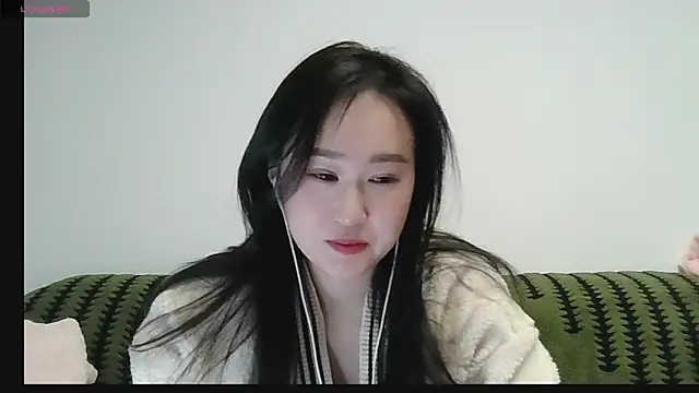 Belinda66 online show from November 2025 02:51:01 PM