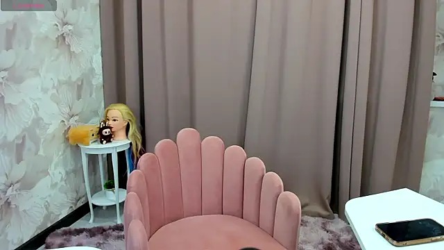 cute luucy online show from October 2025 03:40:02 AM