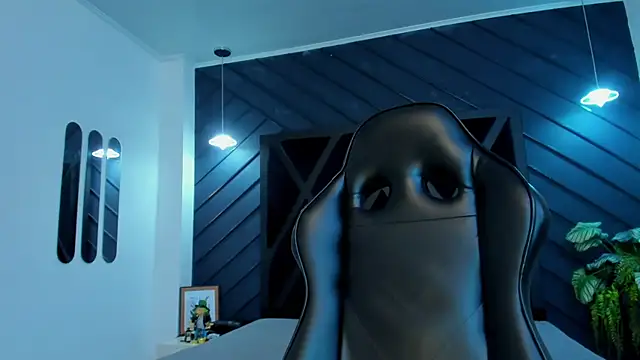 marco garciia  online show from February 2026 11:20:01 PM