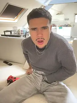 los freaky online show from September 2025 02:10:01 PM