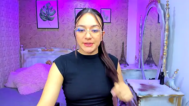 Snapshot of Dali_collin chatting on October 2025 12:04:02 PM Dali collin online show from October 2025 12:04:02 PM