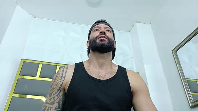 yorbymaxx online show from October 2025 04:41:01 PM