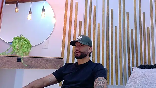 yorbymaxx online show from March 2026 01:36:02 PM