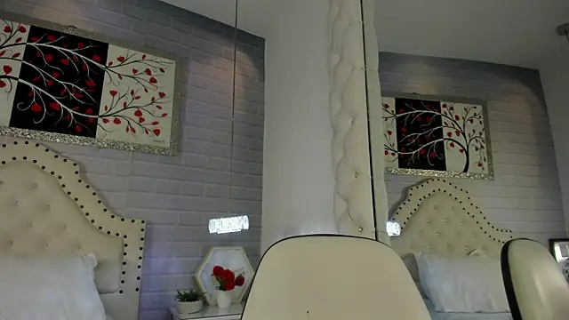 Snapshot of MeyBaldini chatting on July 2026 12:47:01 PM MeyBaldini online show from July 2026 12:47:01 PM