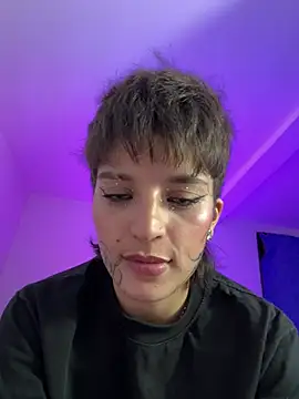 DayanaDG online show from June 2026 11:09:02 PM