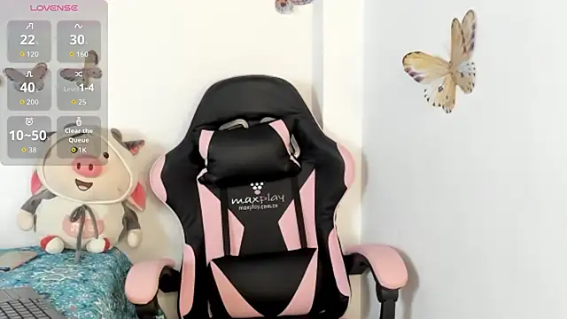 mari-ross online show from October 2025 02:11:02 AM