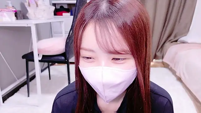 Snapshot of Ema_o0_chan chatting on November 2025 05:46:01 AM Ema o0 chan online show from November 2025 05:46:01 AM
