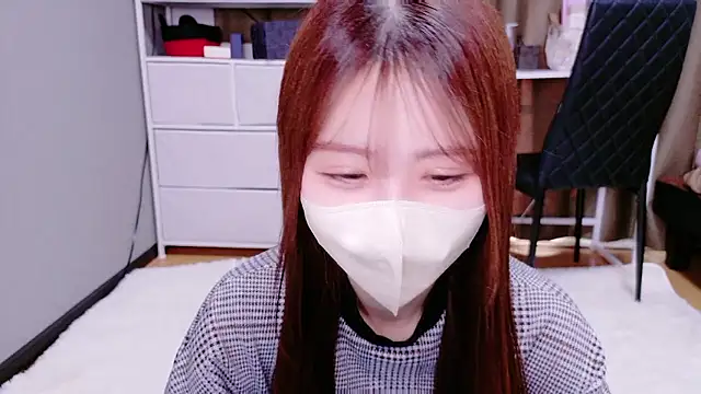 Snapshot of Ema_o0_chan chatting on November 2025 05:43:01 AM Ema o0 chan online show from November 2025 05:43:01 AM