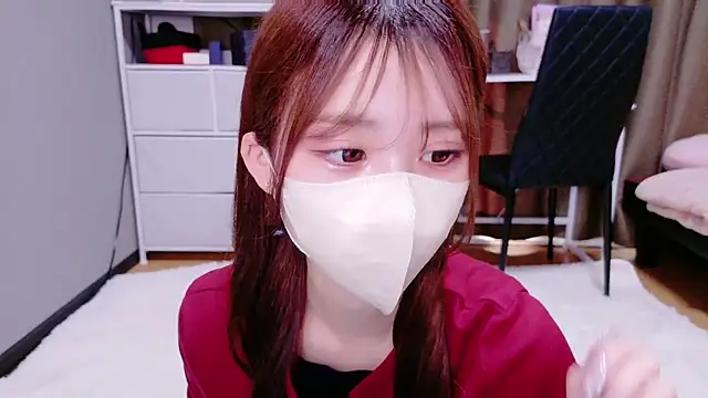 Snapshot of Ema_o0_chan chatting on November 2025 05:33:01 AM Ema o0 chan online show from November 2025 05:33:01 AM