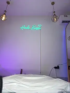 hade rosse online show from April 2026 12:54:01 PM