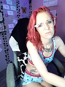 Purple2StayThnxx online show from November 2025 07:24:02 PM