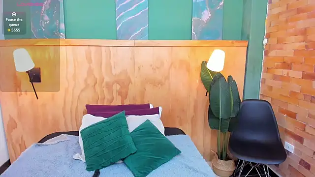 Snapshot of milavega_ chatting on March 2026 01:07:02 PM milavega online show from March 2026 01:07:02 PM