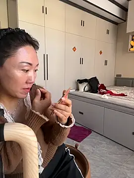 xiaomei-11 online show from November 2025 02:23:02 AM