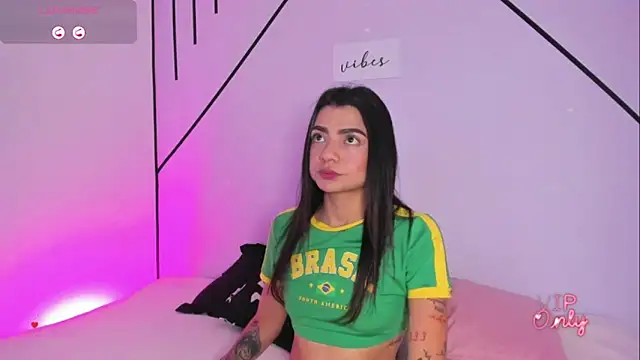 MiahCornell  online show from February 2026 08:03:02 PM