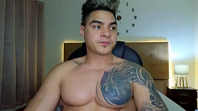 Steven Velez online show from October 2025 02:12:02 AM