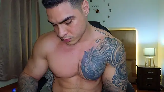 Steven Velez online show from November 2025 01:38:01 AM