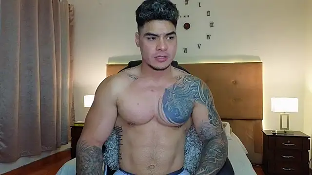 Steven Velez online show from February 2026 01:25:02 AM