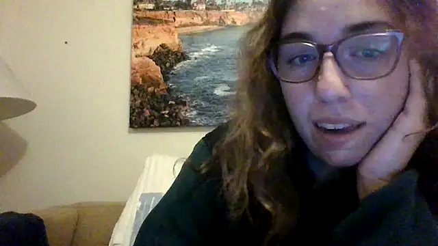 Snapshot of sweetsocalgirl chatting on February 2026 03:57:01 AM sweetsocalgirl online show from February 2026 03:57:01 AM