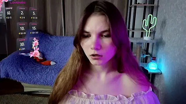 Snapshot of Nika_OMG chatting on October 2025 07:23:02 PM Nika OMG online show from October 2025 07:23:02 PM